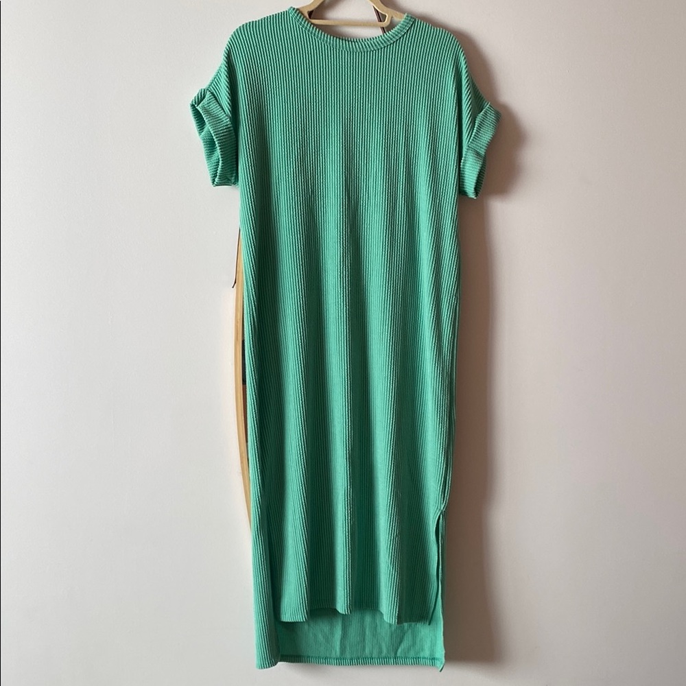 Green Ribbed Short Sleeve Maternity Midi Dress